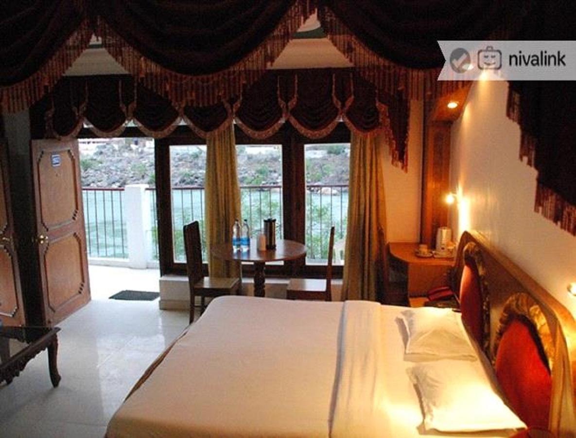 Anandam Resort Rishikesh Exterior photo